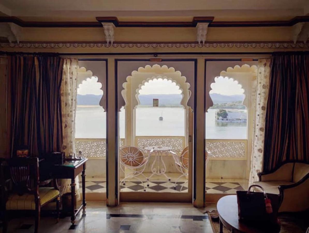 Shiv Niwas Palace By Hrh Group Of Hotels Udaipur Exteriör bild