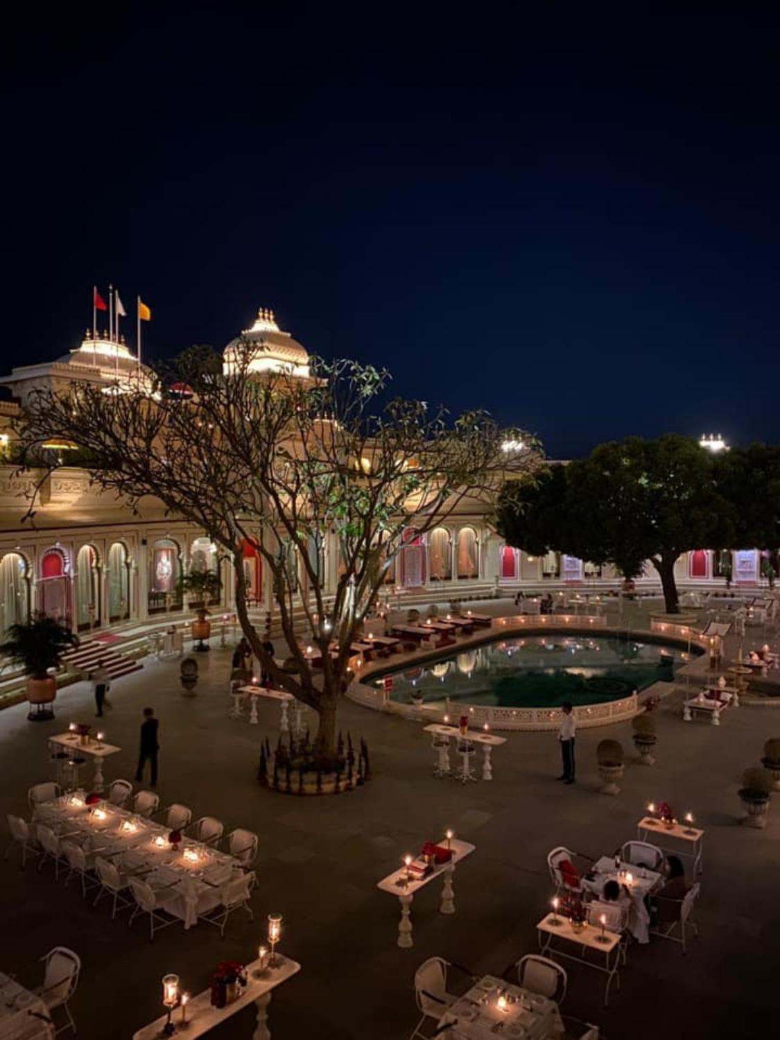 Shiv Niwas Palace By Hrh Group Of Hotels Udaipur Exteriör bild