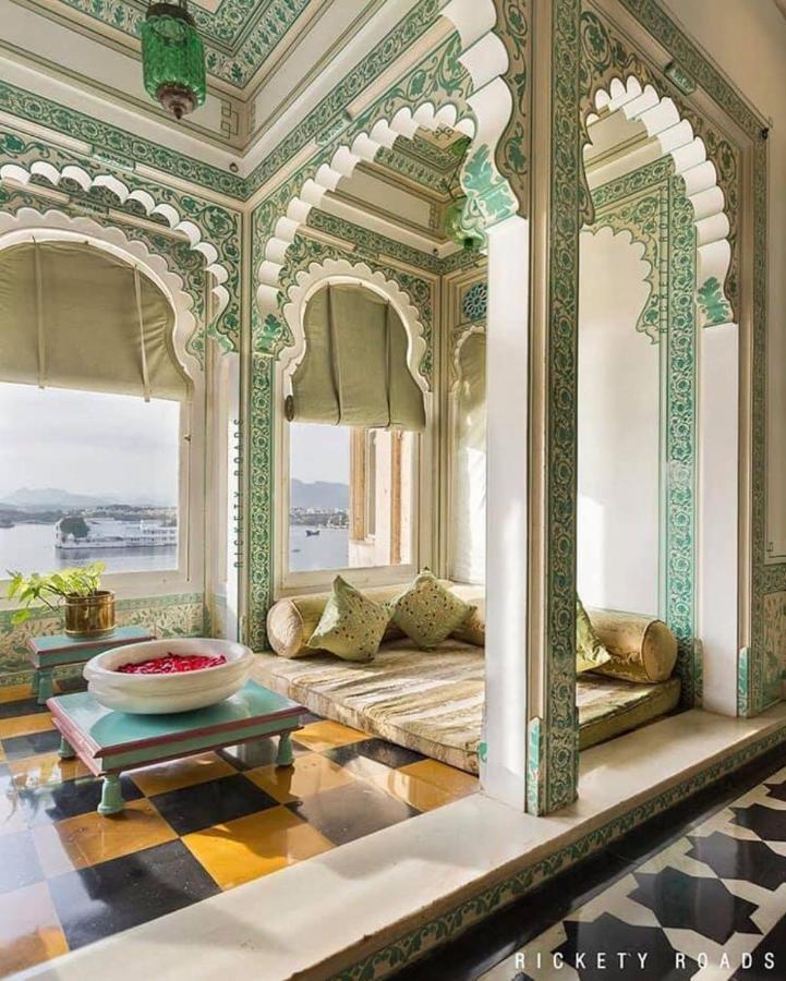 Shiv Niwas Palace By Hrh Group Of Hotels Udaipur Exteriör bild