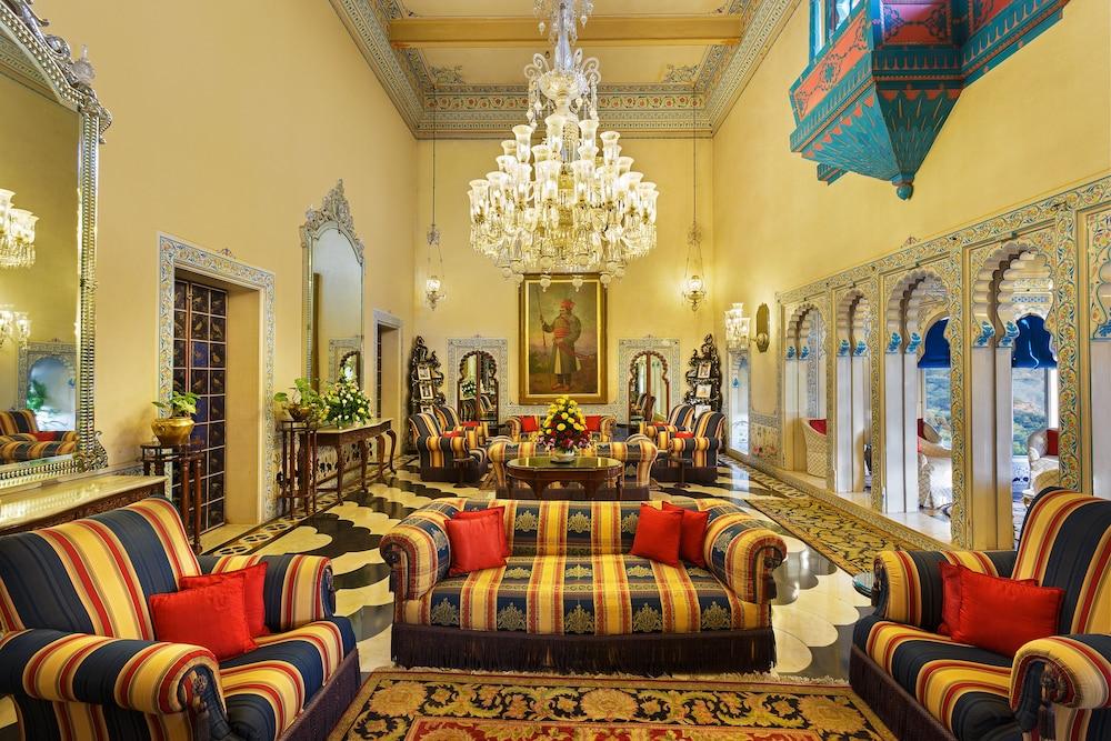 Shiv Niwas Palace By Hrh Group Of Hotels Udaipur Exteriör bild