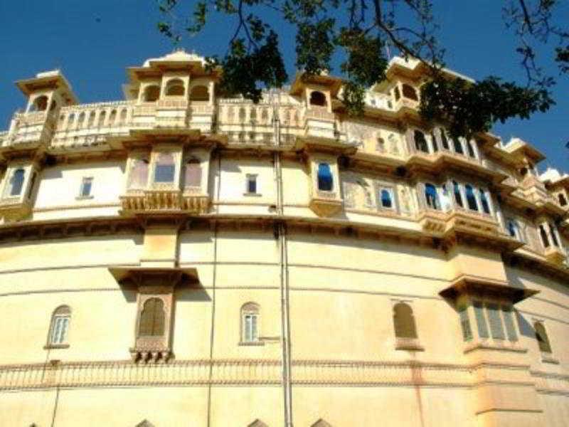 Shiv Niwas Palace By Hrh Group Of Hotels Udaipur Exteriör bild