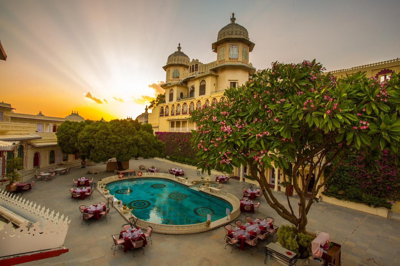 Shiv Niwas Palace By Hrh Group Of Hotels Udaipur Exteriör bild