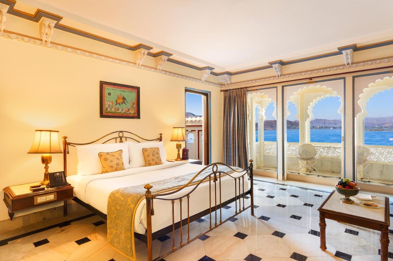 Shiv Niwas Palace By Hrh Group Of Hotels Udaipur Exteriör bild